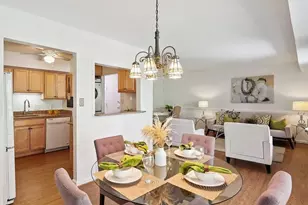 10 Monroe St, Rockville, MD 20850 - Photo 8