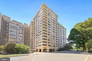 5500 Friendship Blvd, Chevy Chase, MD 20815 - Photo 2