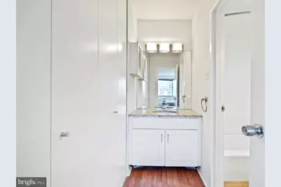 5500 Friendship Boulevard #2017N, Chevy Chase, MD 20815 - Photo 28