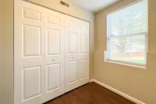 35 Pickering Ct, Germantown, MD 20874 - Photo 16