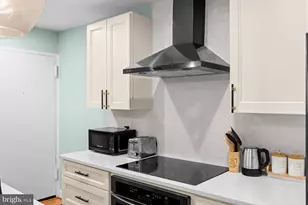 9820 Georgia Ave, Silver Spring, MD 20902 - Photo 10