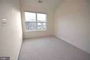 2133 Clark Pl, Silver Spring, MD 20910 - Photo 16