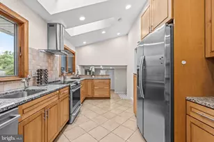 9110 Kirkdale Rd, Bethesda, MD 20817 - Photo 8