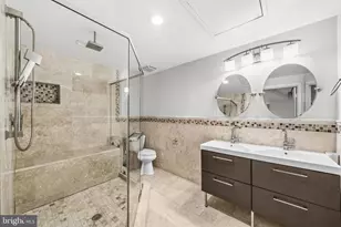 9416 Holbrook Ln, Potomac, MD 20854 - Photo 8