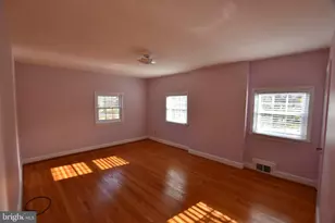 10118 Cedar Ln, Kensington, MD 20895 - Photo 12