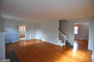10118 Cedar Ln, Kensington, MD 20895 - Photo 2