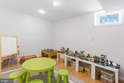 19201 Forest Brook Road, Germantown, MD 20874 - Photo 36