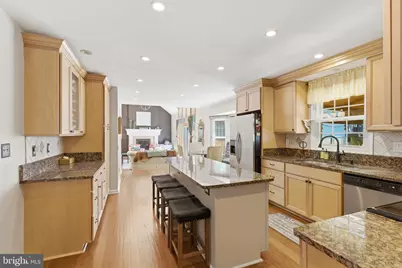 19201 Forest Brook Road, Germantown, MD 20874 - Photo 10