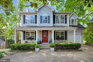 8929 Colesville Rd, Silver Spring, MD 20910 - Photo 2