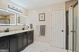 23816 Echo Creek Ct, Gaithersburg, MD 20882 - Photo 30