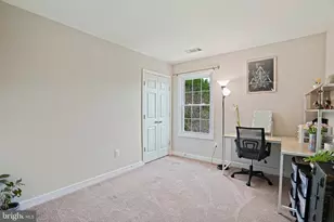 23816 Echo Creek Ct, Gaithersburg, MD 20882 - Photo 30