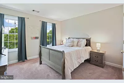 23816 Echo Creek Court, Gaithersburg, MD 20882 - Photo 32