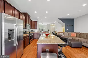 11672 Emerald Dr, Clarksburg, MD 20871 - Photo 10