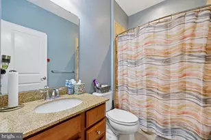 11672 Emerald Dr, Clarksburg, MD 20871 - Photo 22