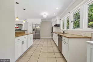 10410 Gary Rd, Potomac, MD 20854 - Photo 22