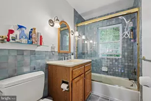 734 Azalea Dr, Rockville, MD 20850 - Photo 16