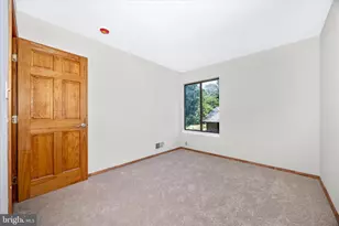 10704 Wayridge Dr, Montgomery Village, MD 20886 - Photo 30
