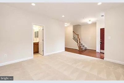 184 Autumn View Drive, Gaithersburg, MD 20878 - Photo 4