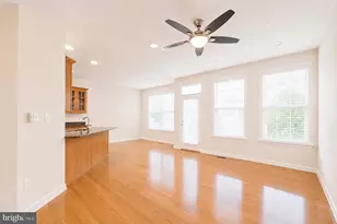 184 Autumn View Dr, Gaithersburg, MD 20878 - Photo 18