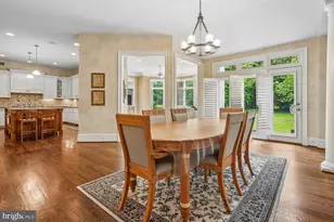 10420 Riverwood Dr, Potomac, MD 20854 - Photo 34