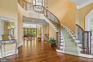 10420 Riverwood Dr, Potomac, MD 20854 - Photo 10