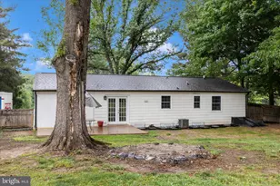 28513 Woodview Dr, Damascus, MD 20872 - Photo 46
