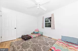28513 Woodview Dr, Damascus, MD 20872 - Photo 22