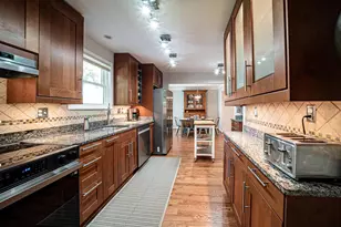 15 Grovepoint Ct, Rockville, MD 20854 - Photo 14