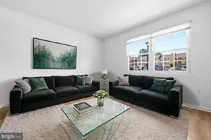 5 Normandy Square Ct, Silver Spring, MD 20906 - Photo 2