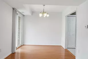 5578 Burnside Dr, Rockville, MD 20853 - Photo 8