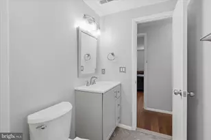 18110 Chalet Dr, Germantown, MD 20874 - Photo 22