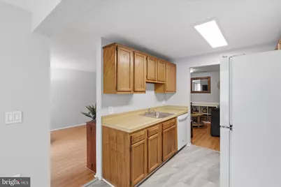 18110 Chalet Drive #104, Germantown, MD 20874 - Photo 22