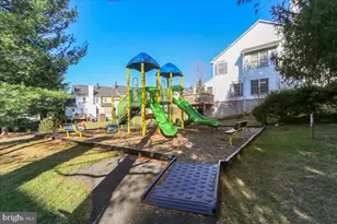 9 Fountain Valley Ct, Montgomery Village, MD 20886 - Photo 38