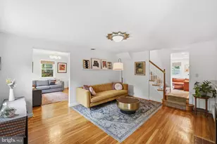 8007 Wildwood Dr, Takoma Park, MD 20912 - Photo 2