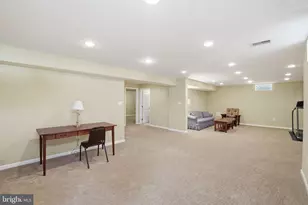 968 Featherstone St, Gaithersburg, MD 20878 - Photo 24