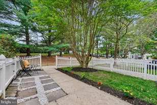 13840 Crosstie Dr, Germantown, MD 20874 - Photo 38