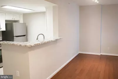 11710 Old Georgetown Road #527, North Bethesda, MD 20852 - Photo 6