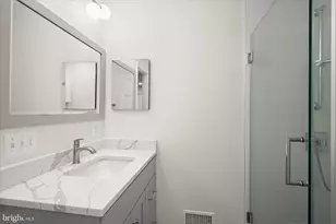 7533 Pepperell Dr, Bethesda, MD 20817 - Photo 36