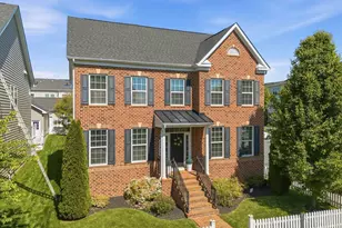 22478 Winding Woods Way, Clarksburg, MD 20871 - Photo 2