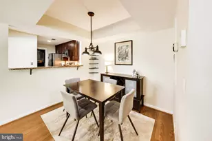5814 Inman Park Cir, Rockville, MD 20852 - Photo 8