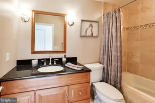5814 Inman Park Cir, Rockville, MD 20852 - Photo 24