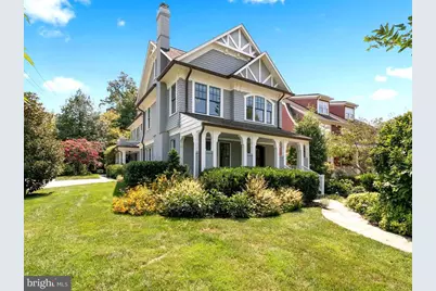 4400 Elm Street, Chevy Chase, MD 20815 - Photo 2