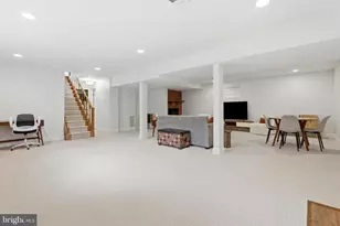 111 Lillian Ln, Silver Spring, MD 20904 - Photo 18