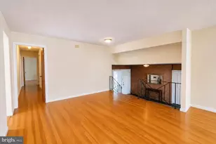 2884 Glenora Ln, Rockville, MD 20850 - Photo 8