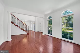 19213 Sherwood Green Way, Gaithersburg, MD 20879 - Photo 16