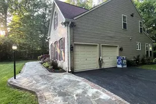 19213 Sherwood Green Way, Gaithersburg, MD 20879 - Photo 2