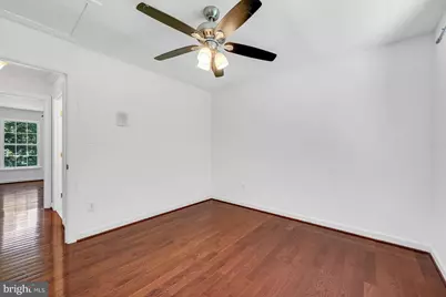 19213 Sherwood Green Way, Gaithersburg, MD 20879 - Photo 48