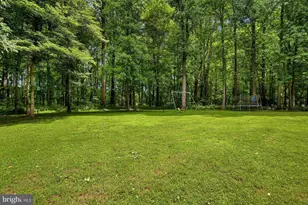 19213 Sherwood Green Way, Gaithersburg, MD 20879 - Photo 8