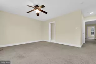 13039 Clarksburg Square Rd, Clarksburg, MD 20871 - Photo 18