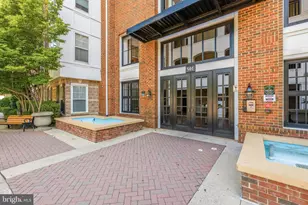 501 Hungerford Dr, Rockville, MD 20850 - Photo 44